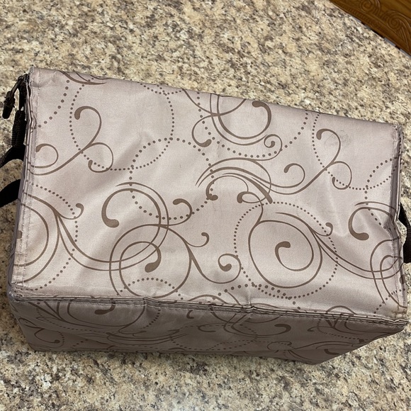 Thirty-One Small Soft Sided Cooler. Brown & Tan Design Monogrammed •B•   GUC - Picture 5 of 13